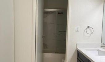 555 N Pierce St 840, Albany, CA 94706