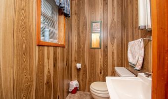 207 S Honeysuckle St, Banks, AR 71631