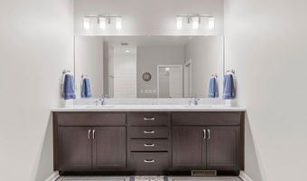 5660 N OSPREY Dr, Appleton, WI 54913