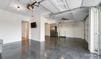 77 Dillingham Rd, Asheville, NC 28805