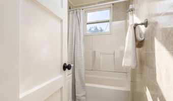 3946 Paula St, La Mesa, CA 91941