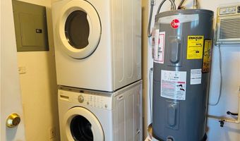 1340 Gemstone Ave, Bullhead City, AZ 86442