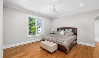 3403 JOHN MARSHALL Dr, Arlington, VA 22207