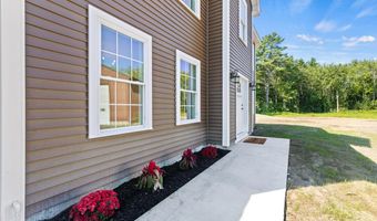 17 Coopers Trl, Arundel, ME 04046