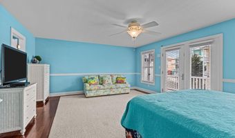 206 Asbury Ave A, Atlantic Beach, NC 28512