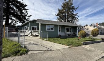 515 PACIFIC Ave, Brookings, OR 97415