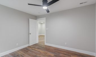 1512 Brentwood Dr, Athens, TN 37303