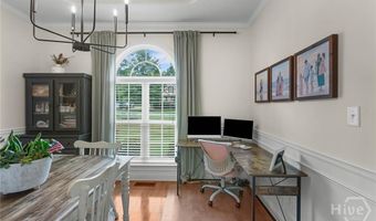 221 Creekside Dr, Arnoldsville, GA 30619