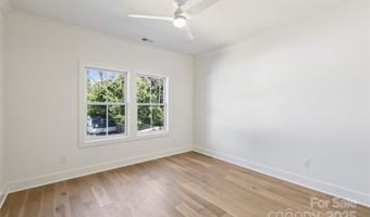 1421 Winston Dr, Charlotte, NC 28205