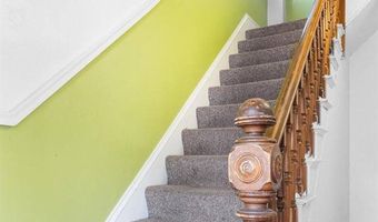 25 Winter St, Bangor, ME 04401