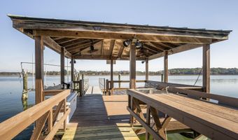 31 Anchorage Way, Beaufort, SC 29902