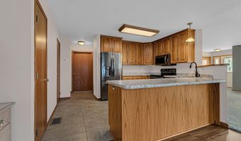 483 Voyager Dr, Alexandria, MN 56308