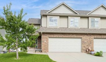 90 S Park Ridge Rd, North Liberty, IA 52317