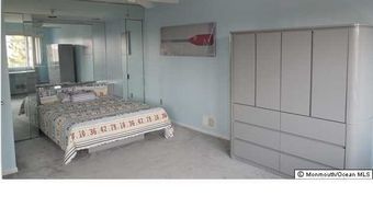 7 Lincoln Ave, Avon By The Sea, NJ 07717