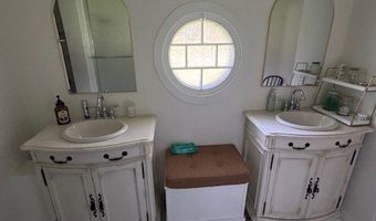 402 Storm Ave, Brookhaven, MS 39601