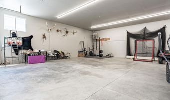 5089 Tree Valley Rd, Chubbuck, ID 83202