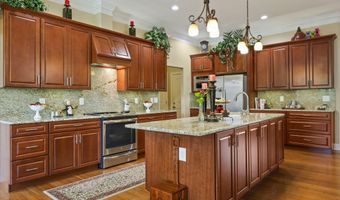 354 Shields Crossing Dr, Bean Station, TN 37708