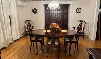 2212 Phenix Ave, Cranston, RI 02921