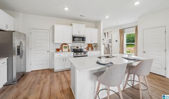 332 CREEK BEND Ln, Alabaster, AL 35007