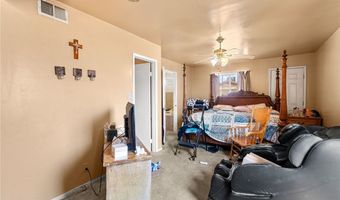 5225 Saratoga Dr, Las Vegas, NV 89120
