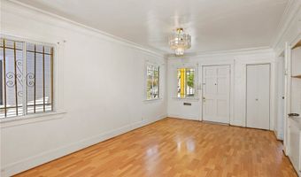 911 N Dos Robles Pl, Alhambra, CA 91801