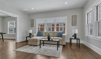 19 Greene Ln, Newport, RI 02840
