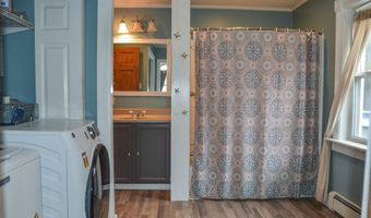 45 Elm Ave, Augusta, ME 04330