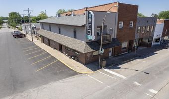 1 W Main St, Albion, IL 62806
