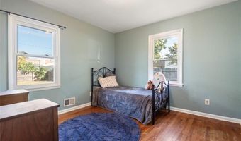 814 Indiana St, Baldwin City, KS 66006