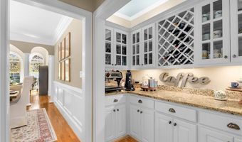6301 Indian River Dr, Peachtree Corners, GA 30092