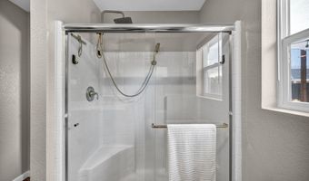 237 Glen Vista Dr, Dayton, NV 89403