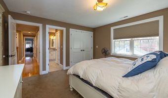 32 Allen Rd, Billerica, MA 01821