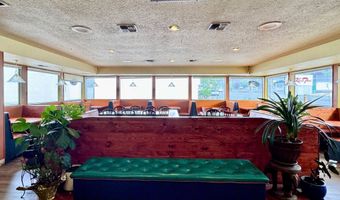 925 CHETCO Ave, Brookings, OR 97415