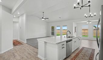 3320 Continental Ct, Altus, OK 73521