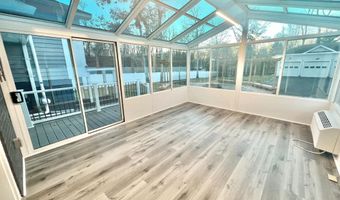 4816 DODSON Dr, Annandale, VA 22003