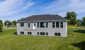 100 Schwinghammer Dr, Albany, MN 56307