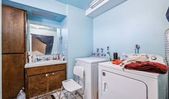 2332 Hummingbird Ln, Bullhead City, AZ 86442