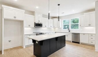 68 Kirkwall Dr, Bella Vista, AR 72715