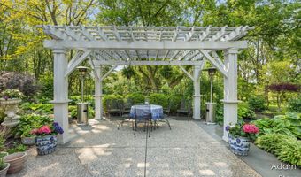 6350 Egypt Valley Ct NE, Ada, MI 49301