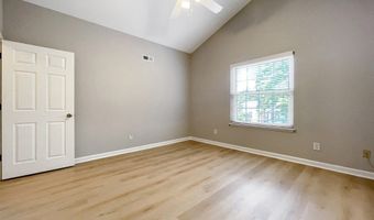 901 Wentworth Ct, Alpharetta, GA 30022