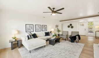 9484-86 La Cuesta Dr, La Mesa, CA 91941