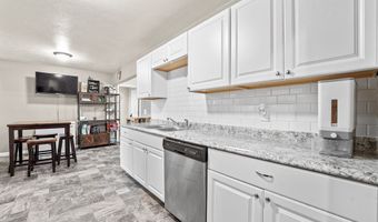 906 NW 9th St, Andrews, TX 79714