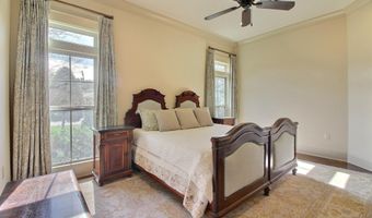 7470 Sevenoaks Ave, Baton Rouge, LA 70806