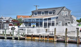21 Drake Dr, Bayville, NJ 08721