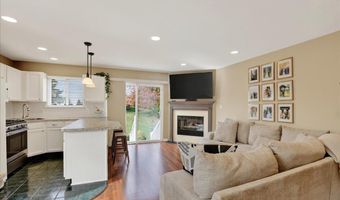 7 Lucia Ct, Aberdeen, NJ 07747