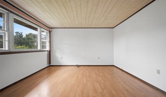 115 Shippingport Rd, Aliquippa, PA 15001