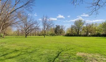 603 1st St E, Altoona, IA 50009