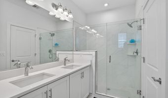 7449 ROCKY CREEK Ter, Annandale, VA 22003