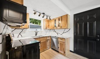 5385 Paladim Rd, Columbus, OH 43232