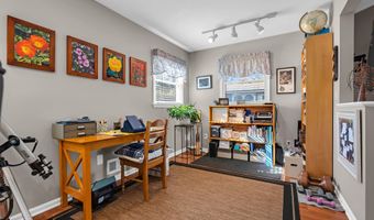 8 Eagle Dr, Bayville, NJ 08721